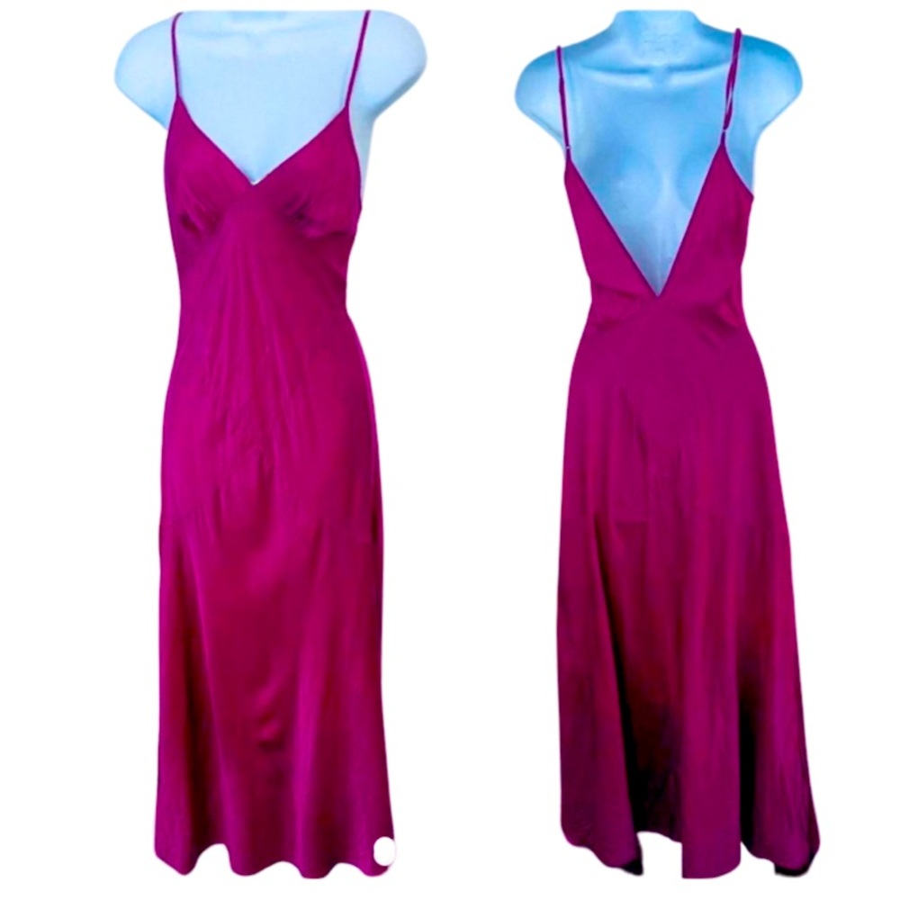 Vintage Y2K Victoria’s Secret 💯 silk pink 💖 slip dress